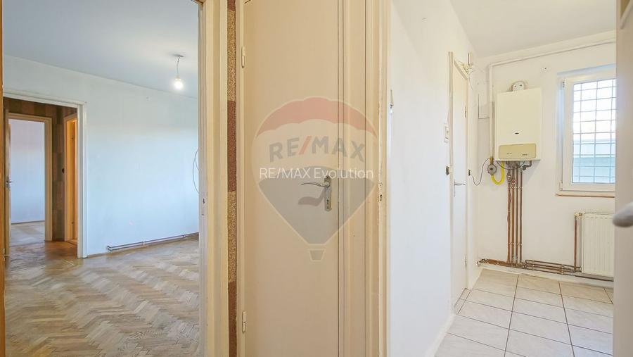 Apartament 2 camere, b-dul Saturn, lângă LIDL - 9
