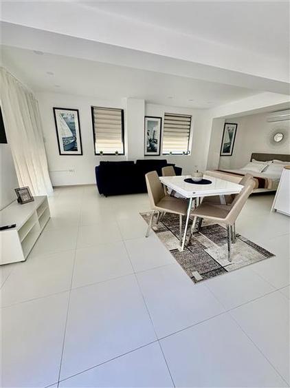 Studio Premium de Vanzare in Neptun, Loc de Parcare