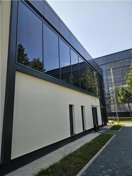 Spatiu Comercial Etaj - 500 mp - Showroom - Servicii