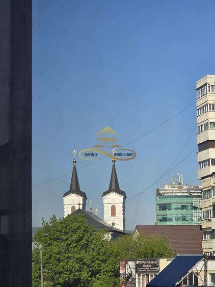 Garsonieră modernă de închiriat