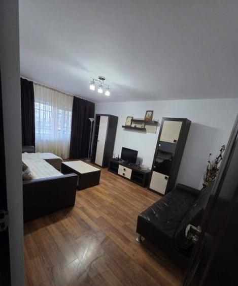 Apartament 2 camere decomandate zona Tomis 3
