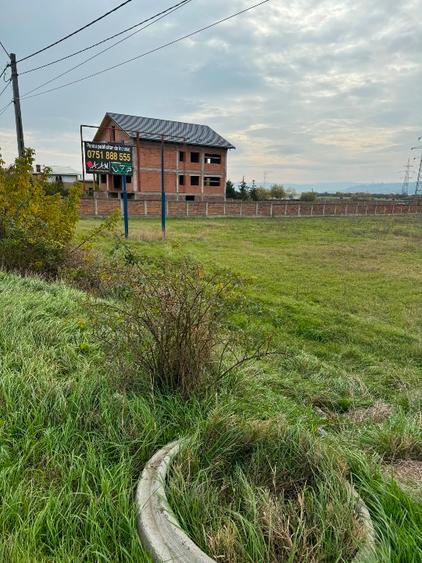 Teren intravilan 2.300 mp, Vaslui, ideal construcții/investiție, 39 EUR/mp