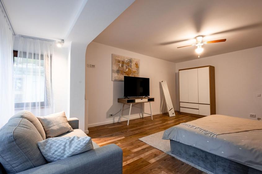 AP. 3 CAMERE - P-TA SUDULUI, PARCARE, METROU, MASINA DE SPALAT VASE