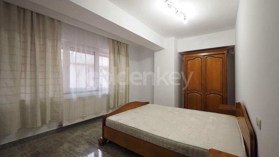 Apartament spatios cu 4 camere langa Parcul Herastrau