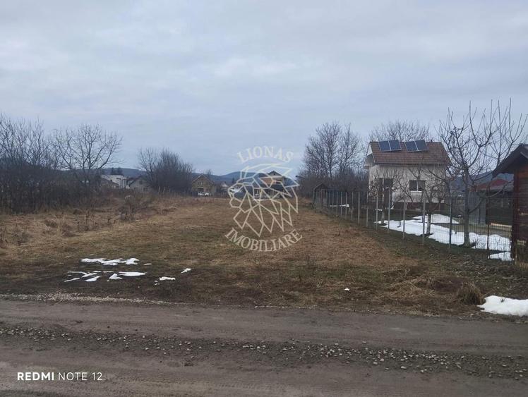 Teren 1750 mp-ideal casa P+2-zona linistita-Unirea