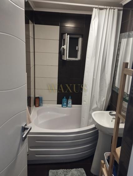 Apartament 2 camere, decomandat, etaj 1, zona BIG