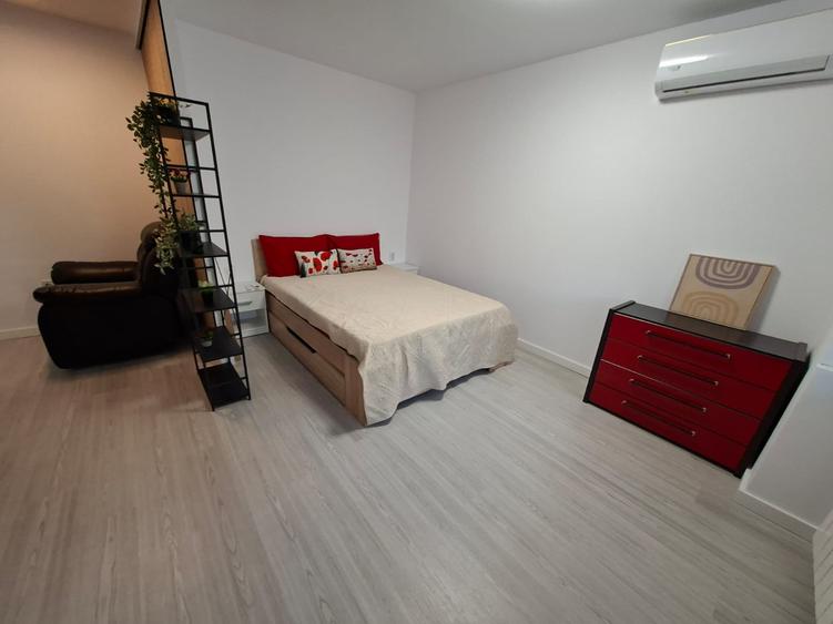 Apartament cu 1 camera, etajul 3/8, zona Nicolina