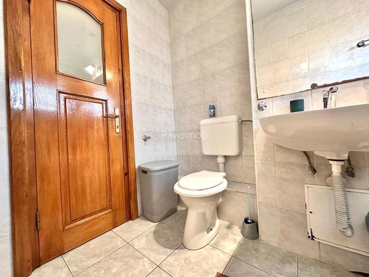 Apartament spatios 4 camere + parcare, pretabil ptr ERASMUS - 13