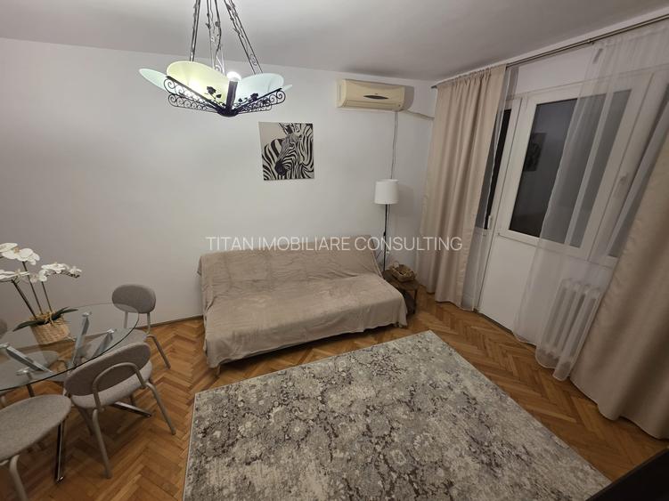 Titan parc doua camere dec et 6/10 mobilat utilat aproape de metrou
