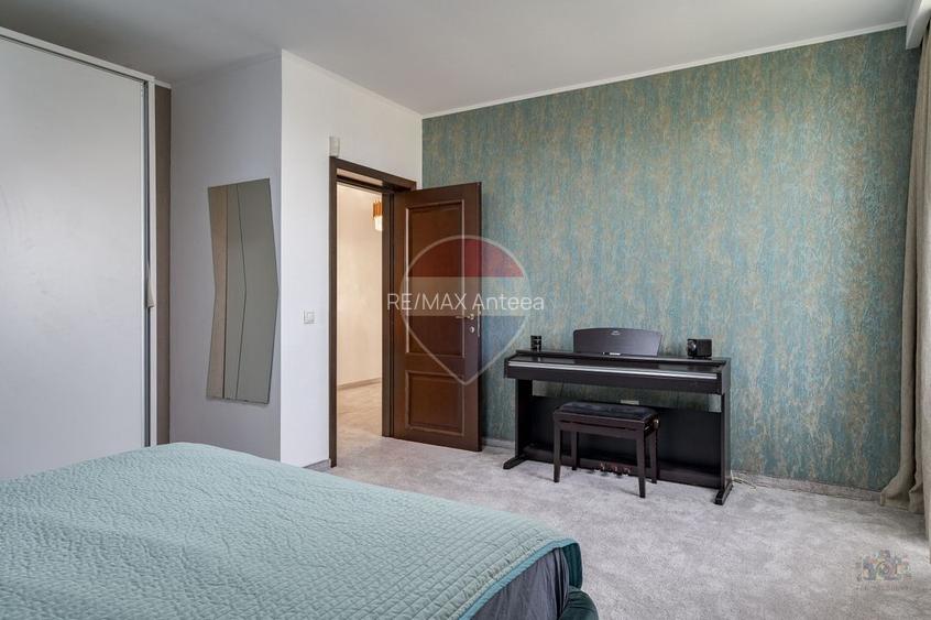 Vilă renovată P+1+M  | Foișor vitrat, grădină și jacuzzi - 14
