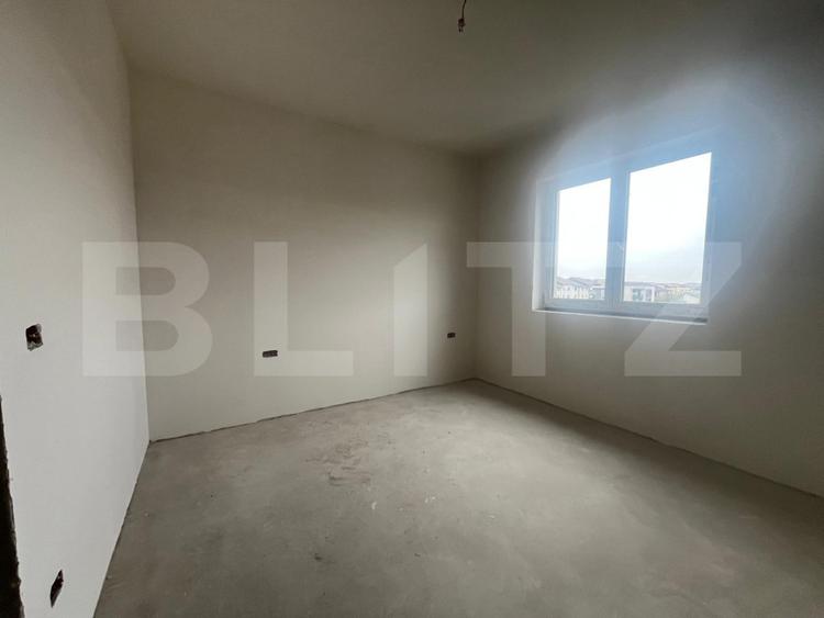 Apartament 3 camere, 84 mp, zona Soarelui