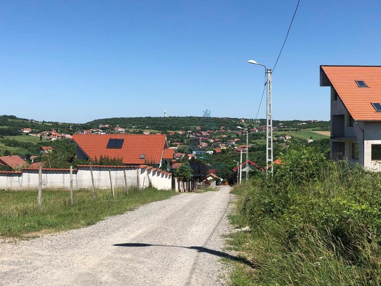 Teren intravilan de vanzare, zona de dealuri, Oradea, Bihor