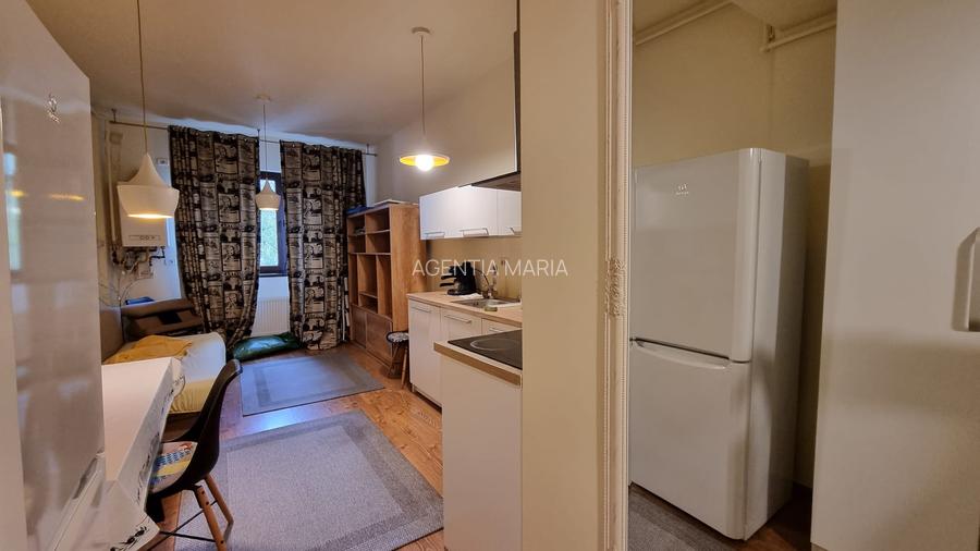 Garsoniera in centru  etaj 1, mobilata, 47000 Euro - 3