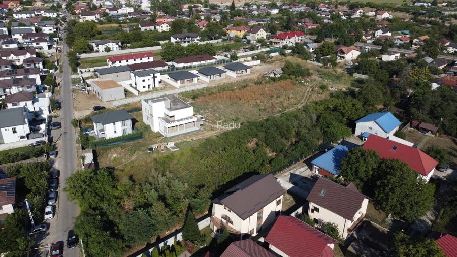 TEREN 2.500 MP Bragadiru str. Iederei - 12