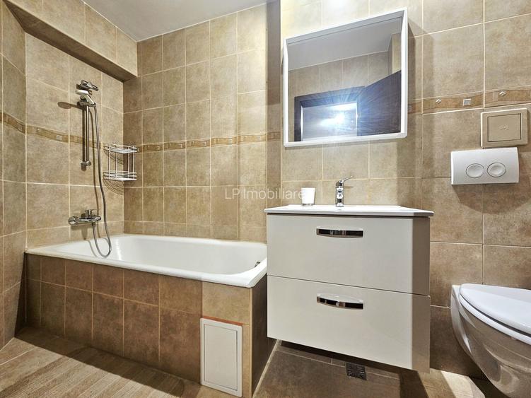 Prima inchiriere/ Apartament decomandat - 9