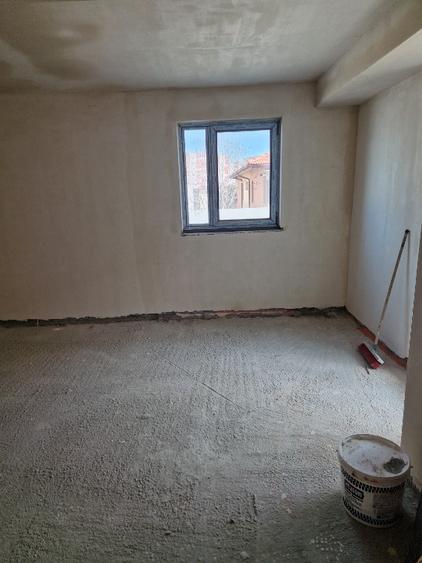 Apartament 2 camere 50 metei+ terasa 32 metri!!!