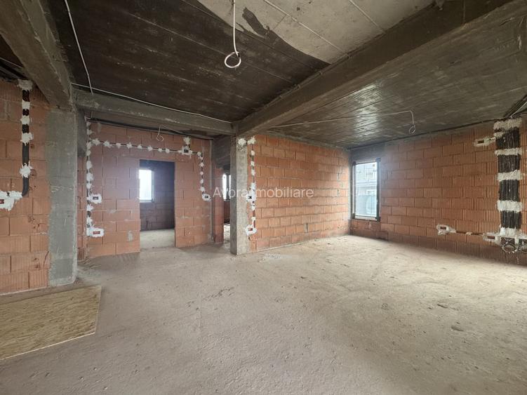 Mosnita Noua-Urseni, Casa individuala, P+1E - 12