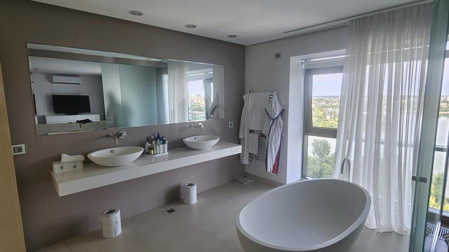REA1025448 Penthouse Emerald l Vedere Lac l 2 Locuri de Parcare