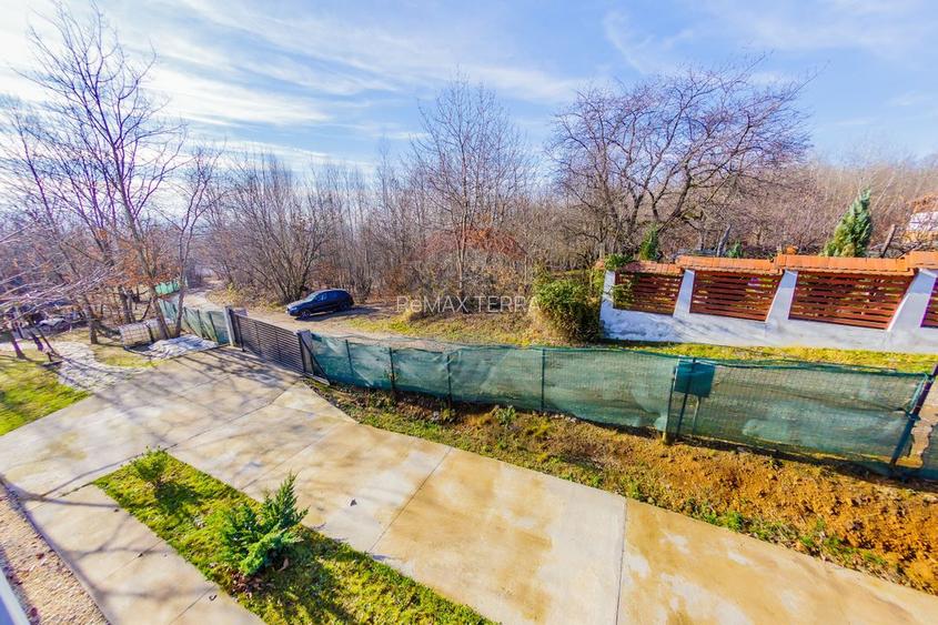 VILA CU TEREN GENEROS DE VANZARE/SCHIMB CU CASA - 42