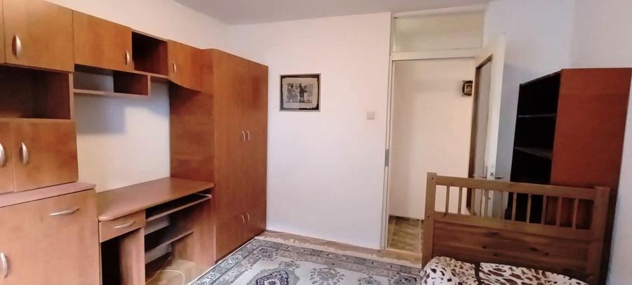 Apartament cu 3 camere in Racadau