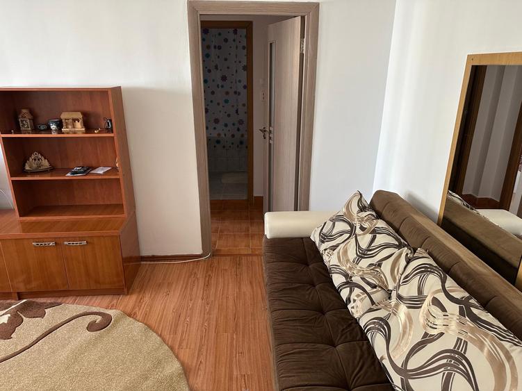 INCHIRIERE 2 CAM RAHOVA -PETRE ISPIRESCU