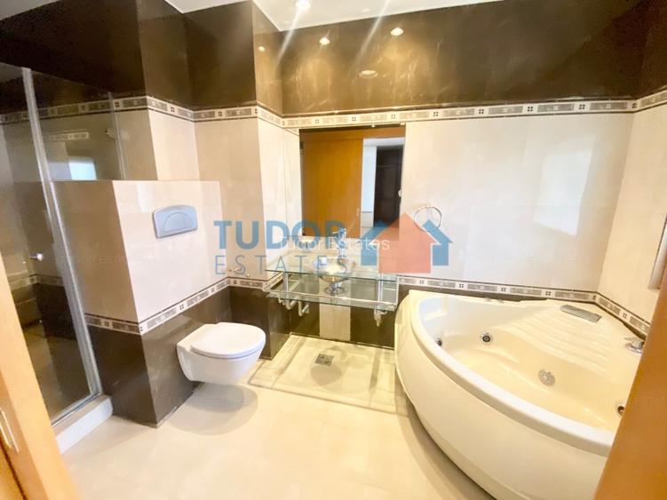 Vila superba cu 5 dormitoare de vazare in complex cu piscina - 21
