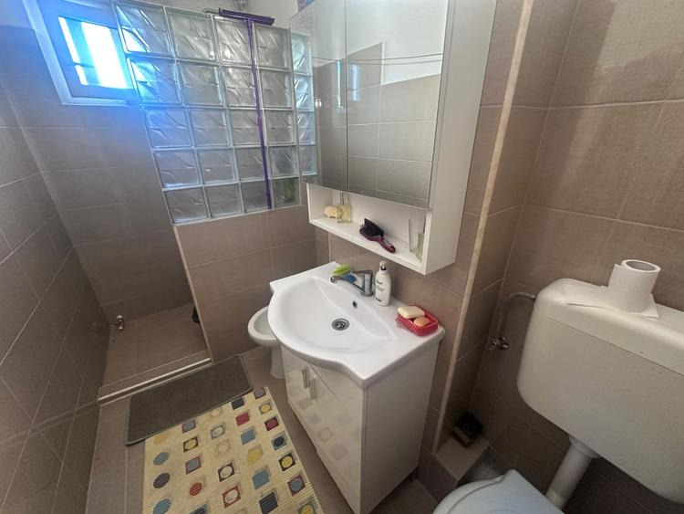 Apartament 2 camere| 44 mp| etaj 3| zona Cugir