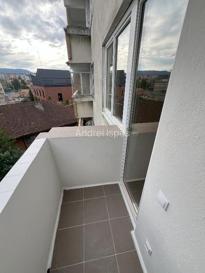 Apartament 2 cam, zona Centru Civic - Mesota, renovat, utilat, nemobilat - 10