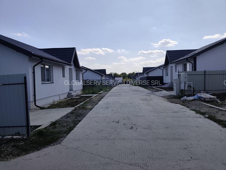 FARA COMISIOANE casa 4 camere 2 bai P+pod terasa la cheie in Crevedia