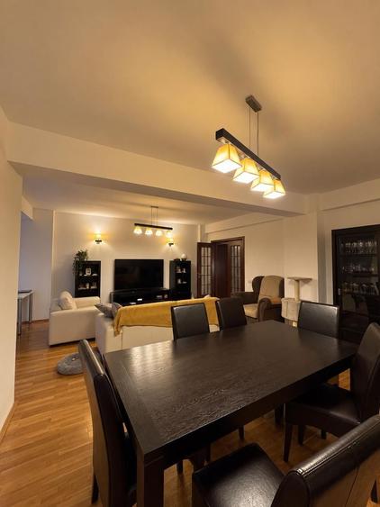 3 camere I Metrou Obor I Loc de parcare I bloc nou I de inchiriat