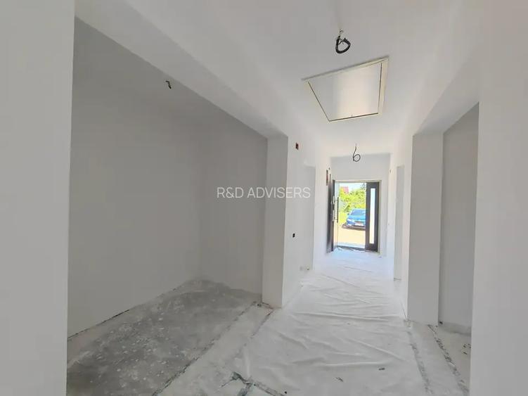 Casa Individuala 4 camere Crevedia I Teren 400mp - 10