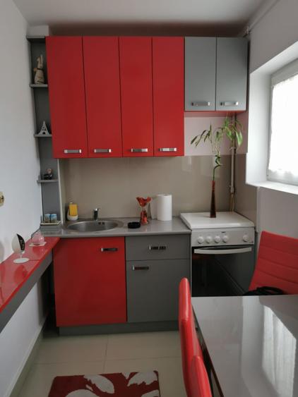 Apartament cu 2 camere decomandat în Iris
