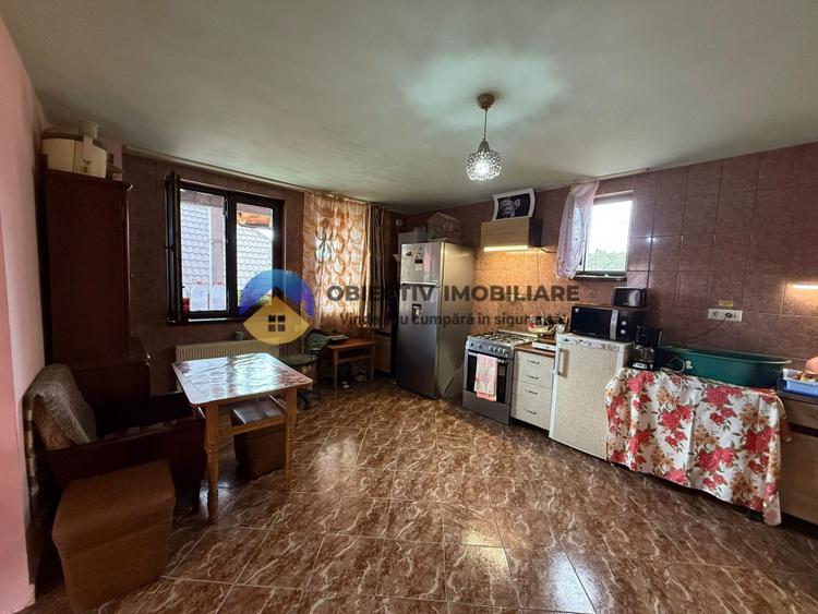 Casa de vanzare cu peisaj deosebit - Savinesti, jud. Neamt