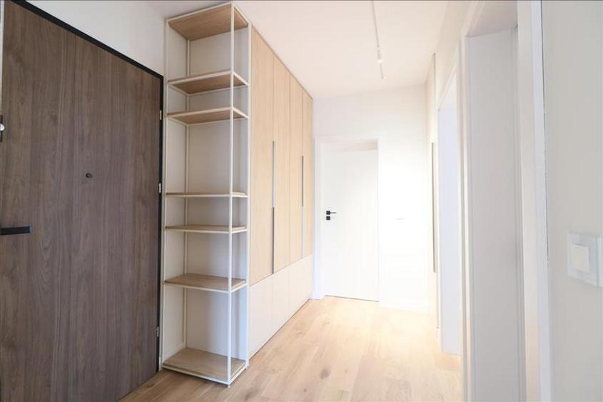 Alpha Bank, Pacurari, 80 mp, 2 camere in bloc nou cu dressing si finisaje calita
