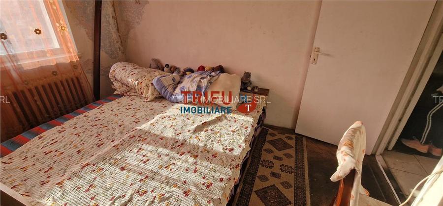 Apartament 2 camere etaj 7 zona Cetate - 4