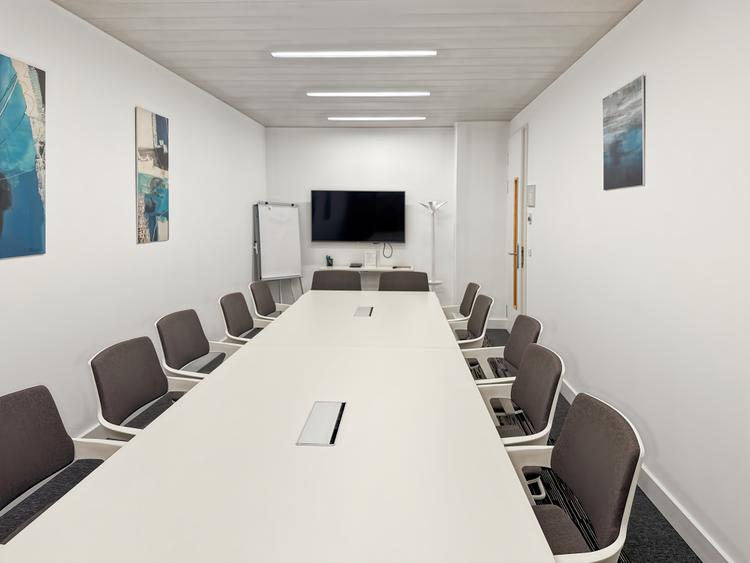 Spațiu de birou privat pentru 4 persoane în Regus Hermes