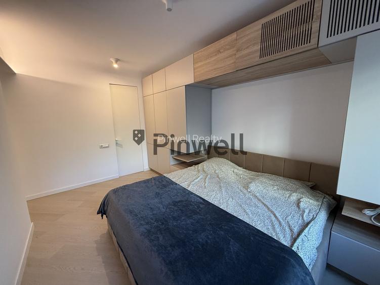 Cortina North I 3 Room - 2