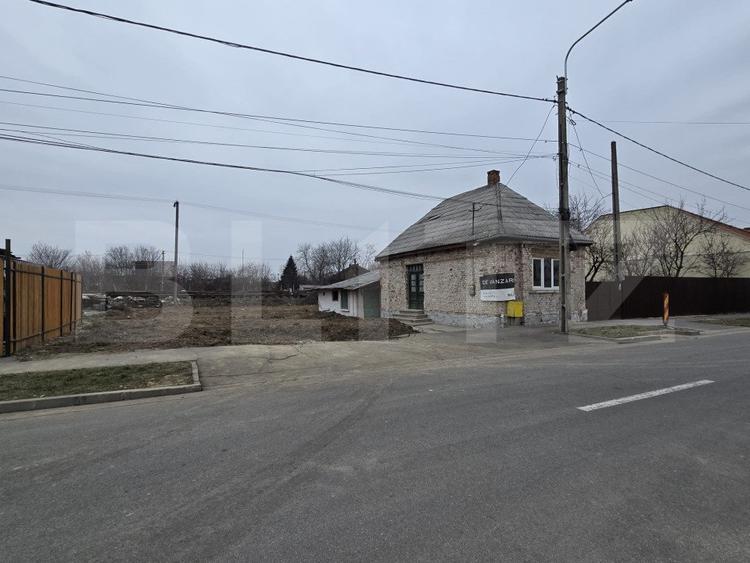 Casa cu 2 camere, 60mp - teren 500 mp, Zona Botizului