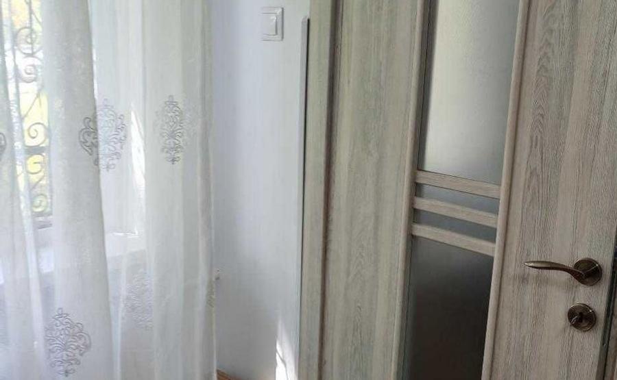 Garsoniera,Titan,Auchan,bl.reabilitat,MIXT,parter inalt/10,Amenajata,Libera