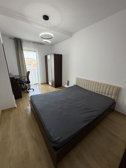 Apartament 3 camere | 2 băi | Parcare inclusă | Lift | Disponibil imediat