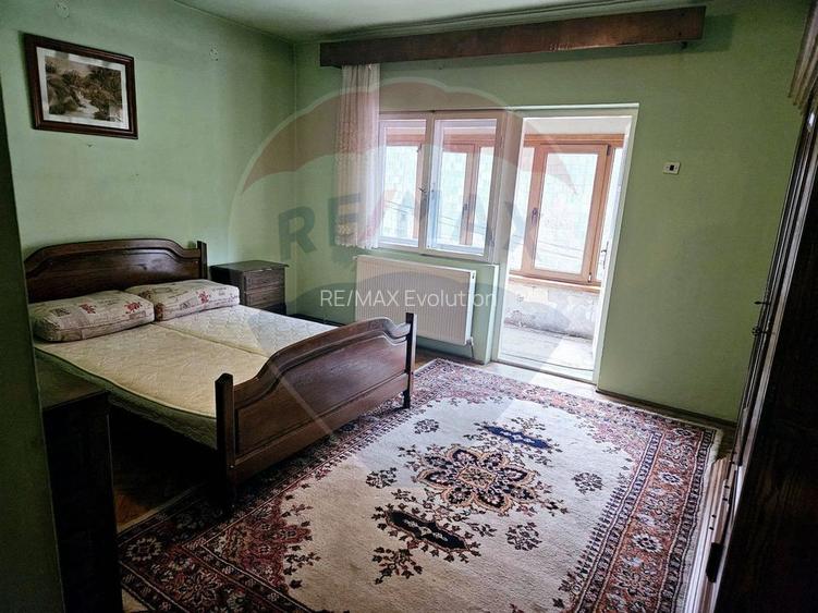 SINAIA- APARTAMENT DE VACANTA/ REZIDENTIAL- 3 camere in vila! - 25