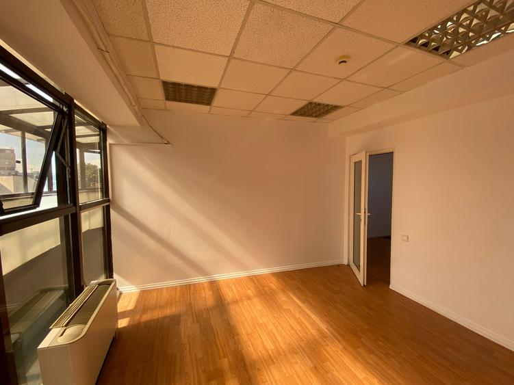 Inchiriere spatiu de birouri 2 camere 86mp Berzei Spitalul Militar Sala Radio