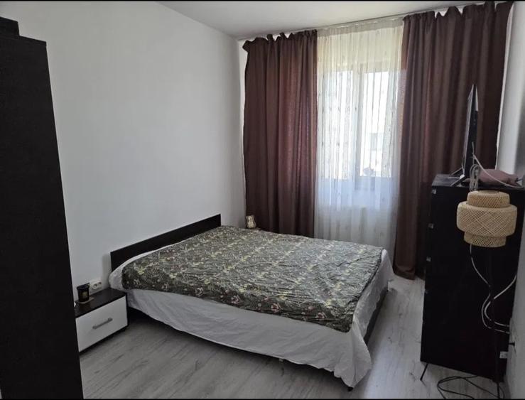 3 camere Drumul Taberei metrou Valea Ialomiței zona Valea Largă