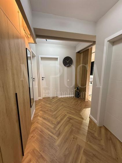 Apartament 3 camere de vanzare in Floresti