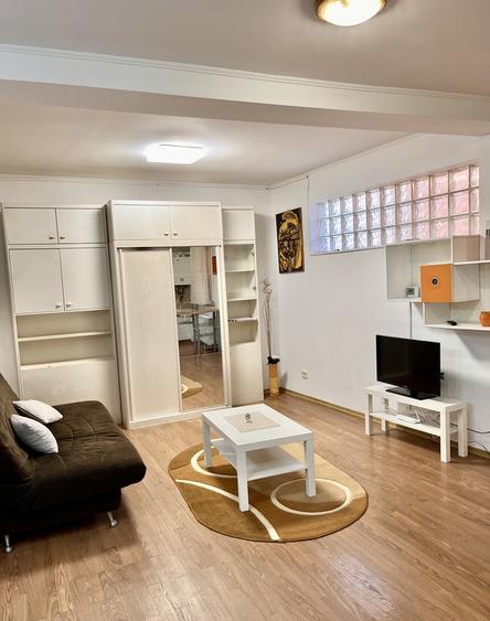 Apartament de 2 camere, 48 mp, centrala proprie, metrou, Vatra Luminoasă