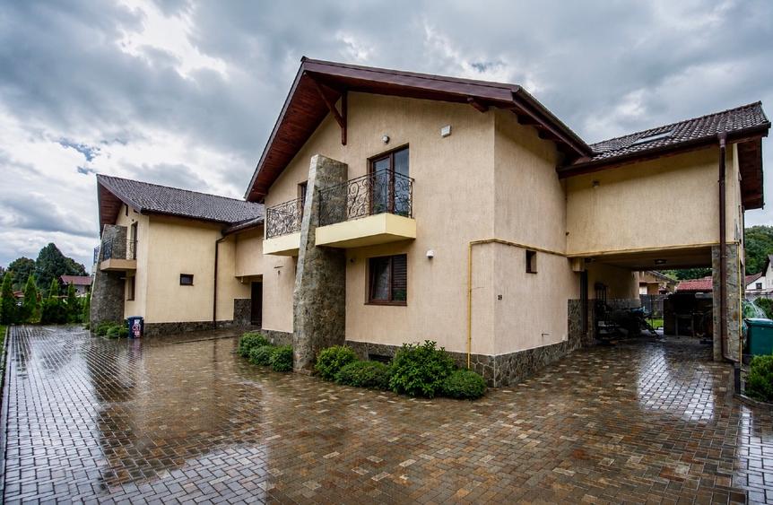 Proprietar ïnchiere Vilă tip duplex Cartier exclusivist Green Valley