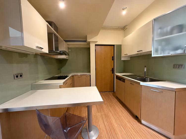 Apartament 4 Camere || Zona Piata Romana - Dorobanti || Loc de parcare