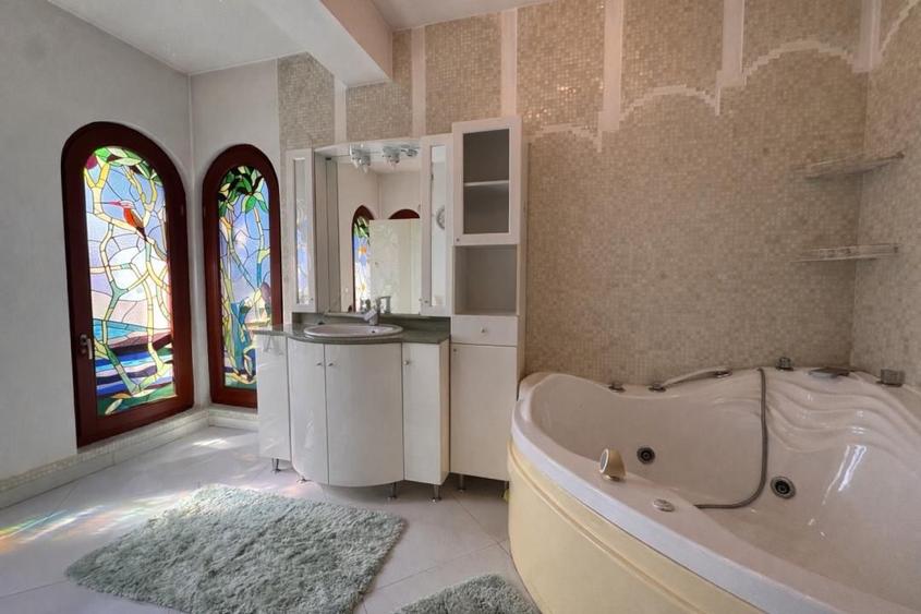 Vila stil Art Nouveau | Teren 900mp | Ansamblu Curtea Domnesca