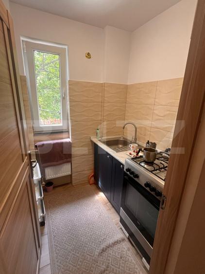 Apartament 2 camere, decomandat, etaj 1, zona Catedralei