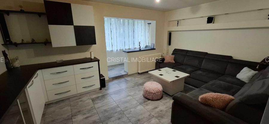 Vanzare Apartament 3 camere, etaj 2, bloc reabilitat, metrou Tudor Vladimirescu